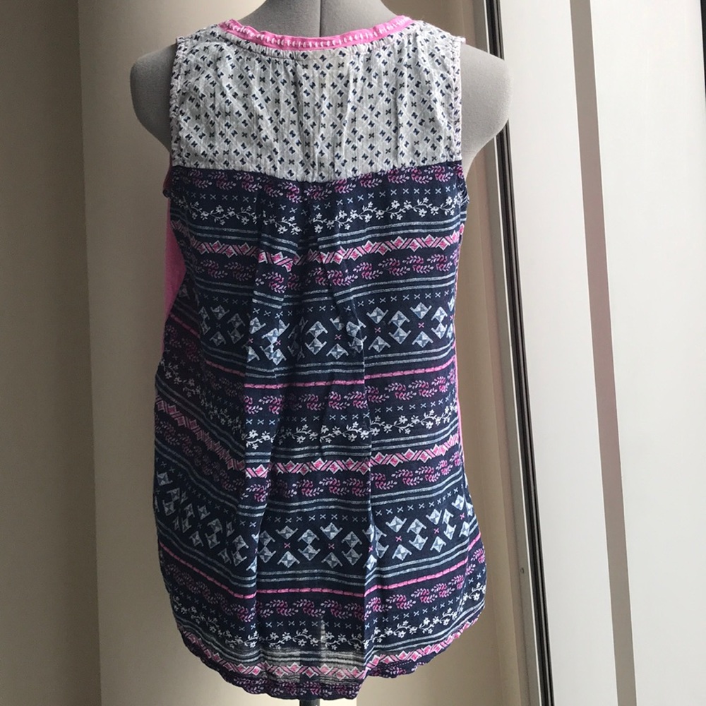 Sleeveless Top - Picture 2 of 2